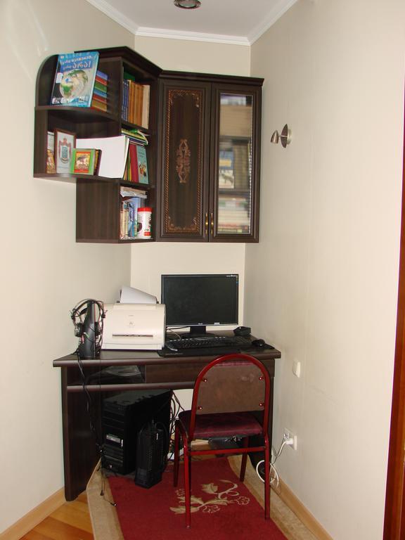 Gigi Apartments Batumi Quarto foto