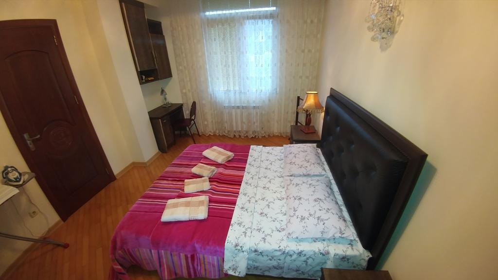 Gigi Apartments Batumi Exterior foto