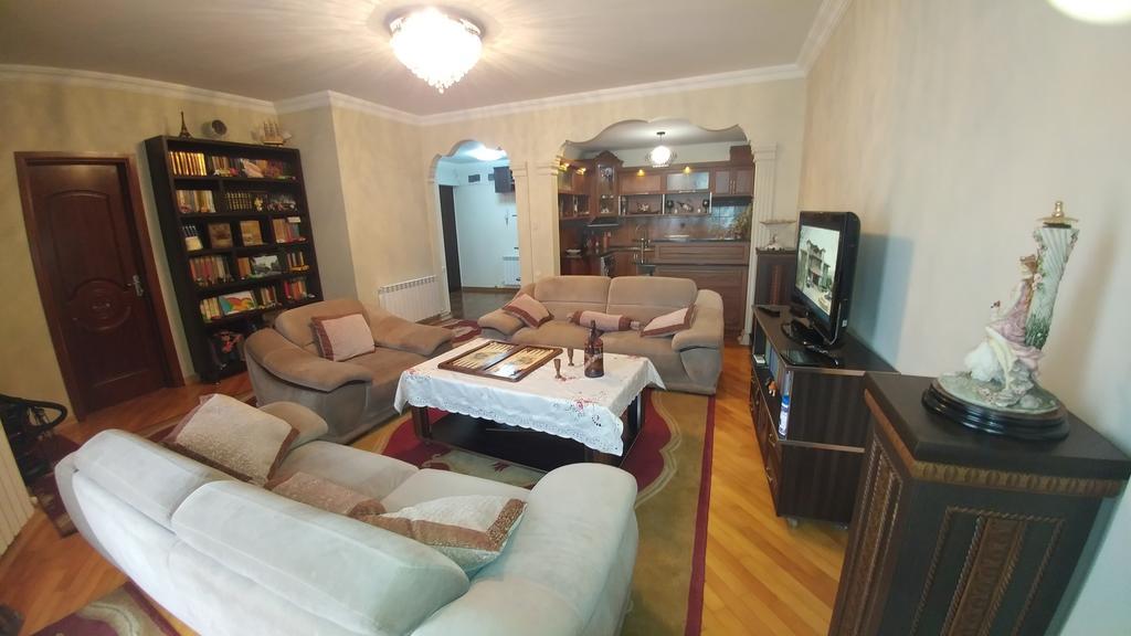 Gigi Apartments Batumi Exterior foto